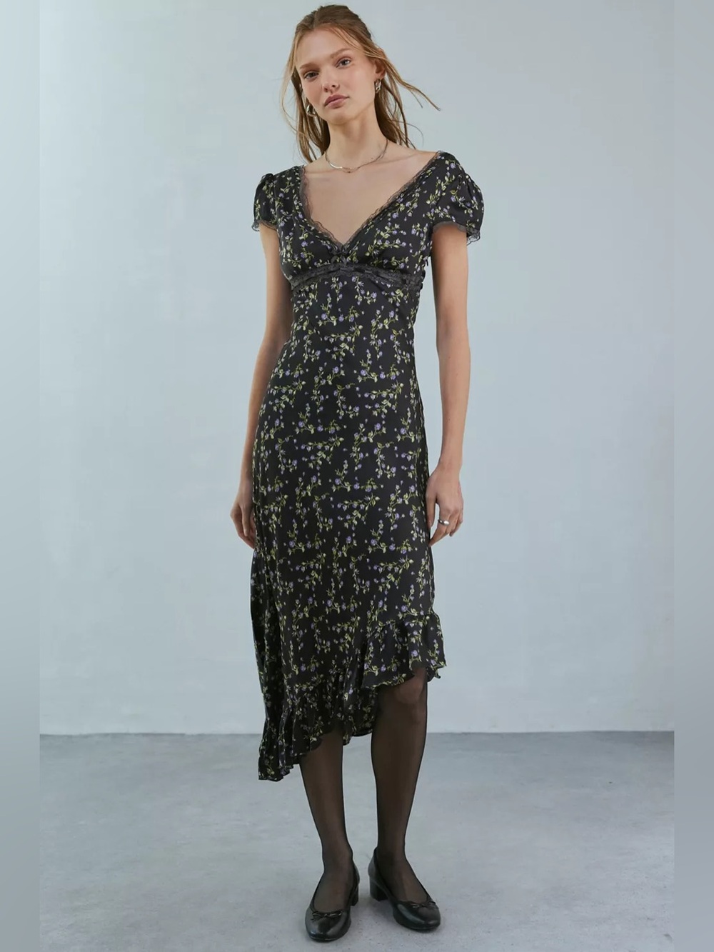 Kimchi Blue Urban Outfitters Black Floral Lace Trim Asymmetrical Midi Dress XS